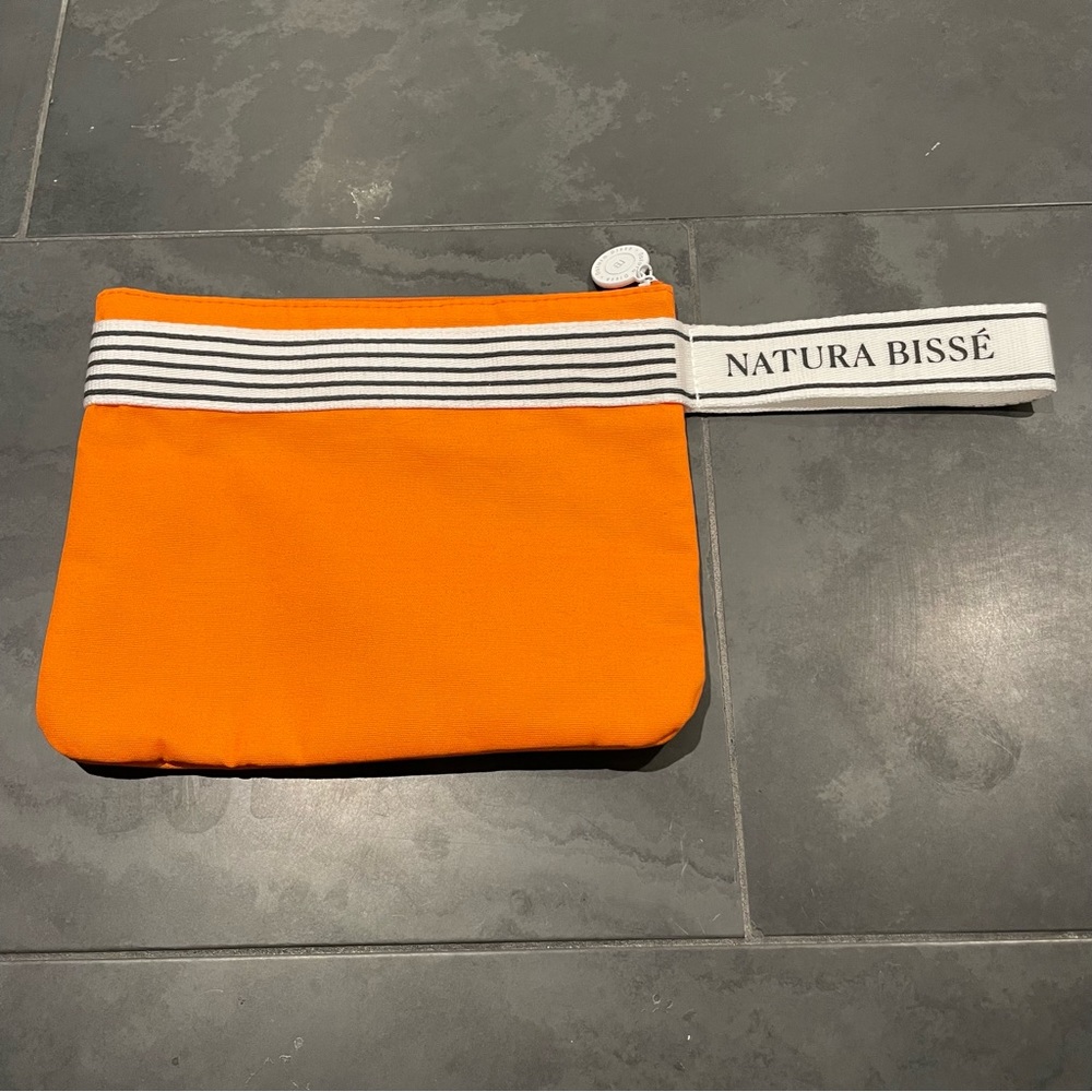New cosmetic bags